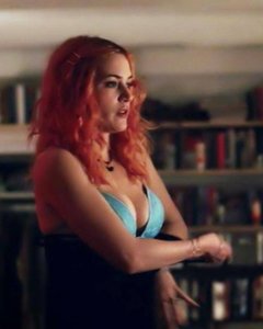 Знаменитости после спиртного сходят с ума