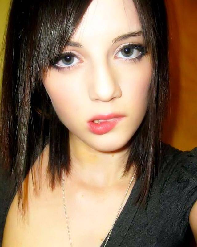 Домашние фотографии голых девушек-эмо 11 фотка