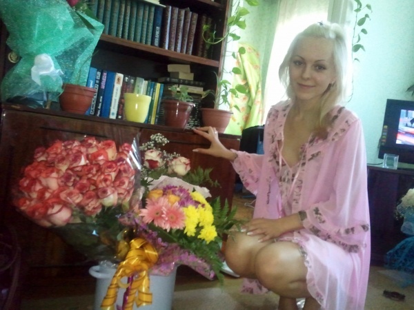  Цветы в пизде - 20 фото  1 фотка