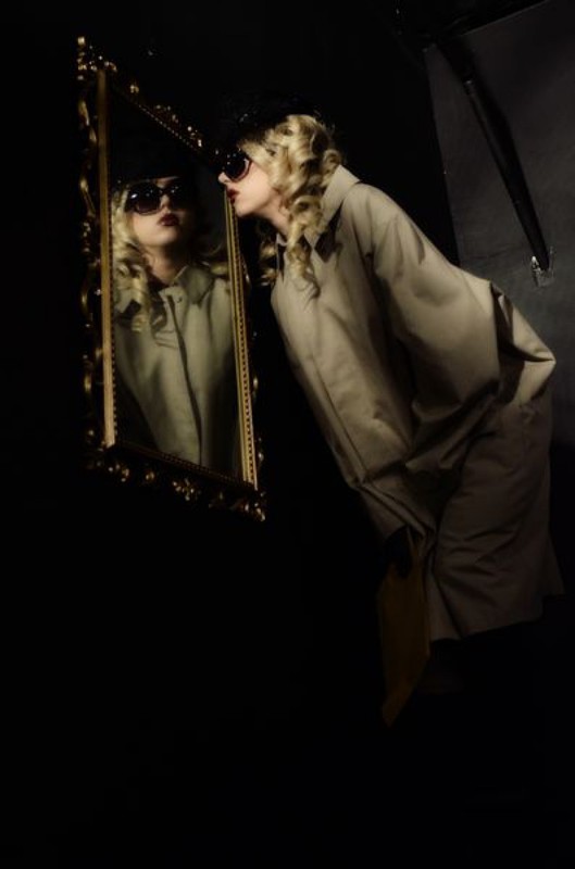  Джени и Мария - Сексуальный нуар - 127 фото  32 фотка